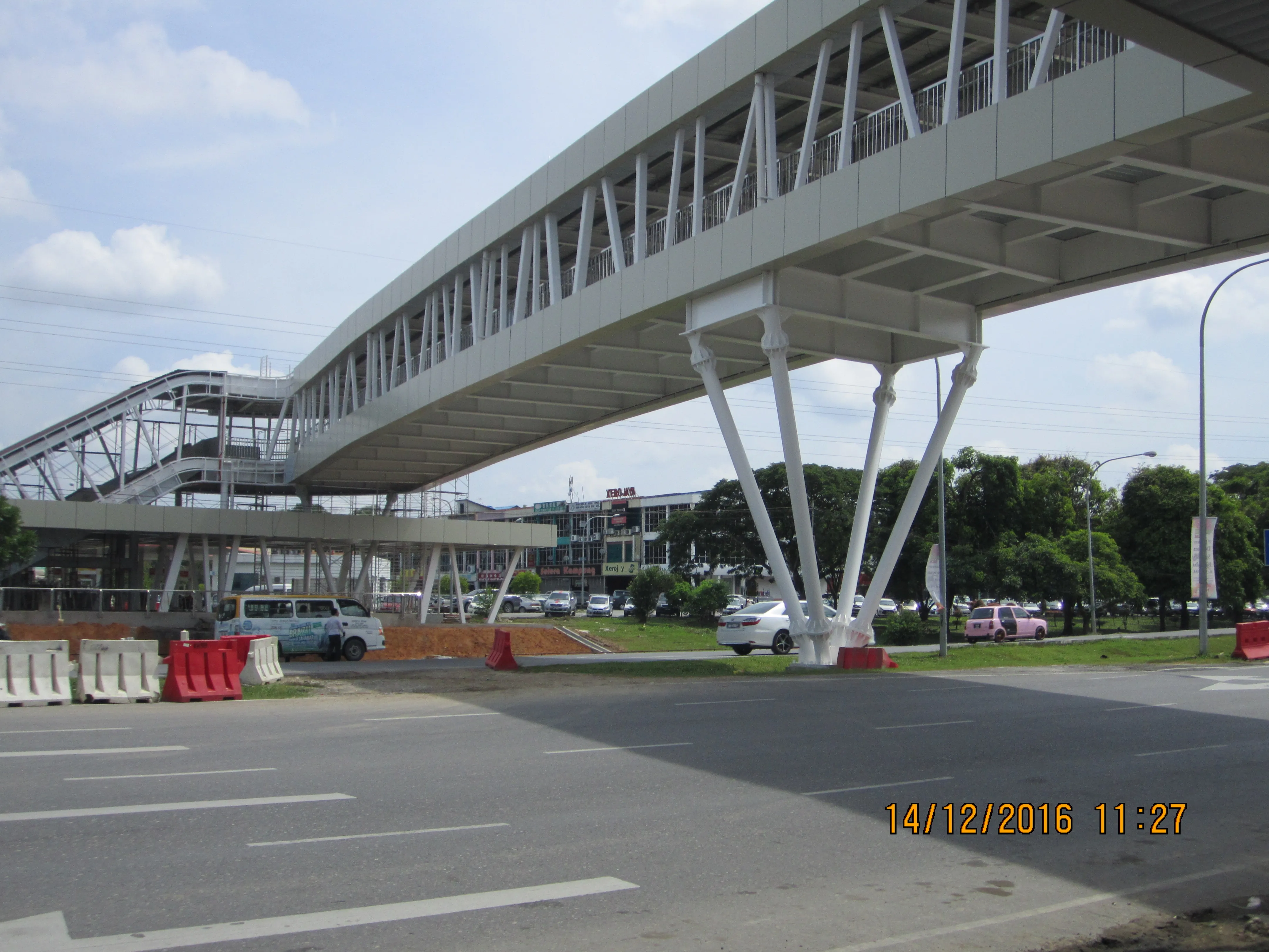 Proposed Overhead Pedestrial Bridge at Meadan Jaya & Assyakirin Commercial Square. Bintulu